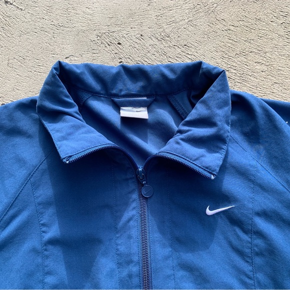Vintage Nike Windbreaker Wmns (L) - Picture 2 of 6